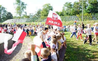 Na urodzinach u J&oacute;zefa Rufina Wybickiego Dom Kultury Subkowy 6